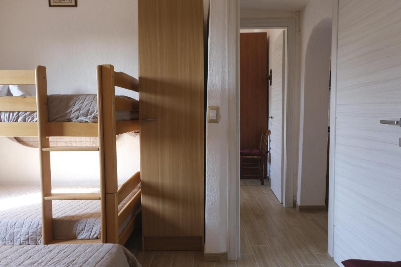 Aria Di Vacanza - Gelsi Olbia Buitenkant foto