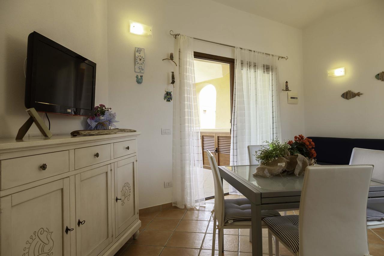 Aria Di Vacanza - Gelsi Olbia Buitenkant foto